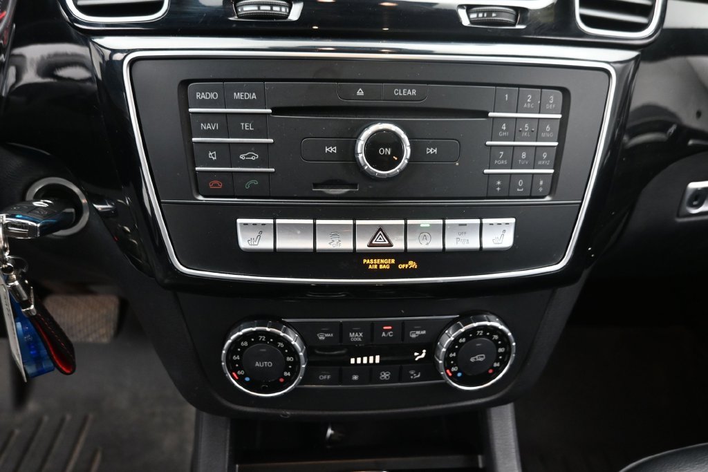 Used 2019 Black Mercedes-Benz GLS 450 image 21