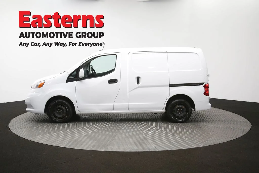 Used 2020 White Nissan SV image 59