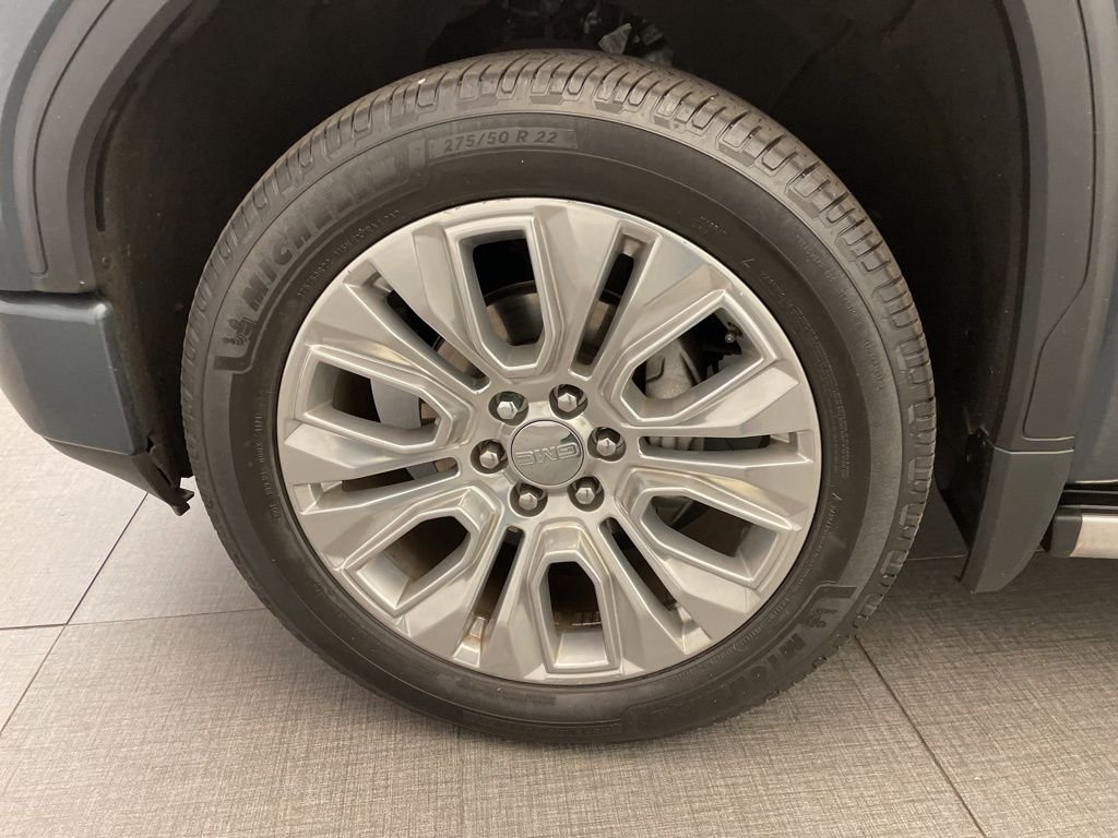 Used 2021 Blue GMC Denali image 9