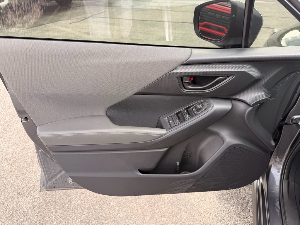 Used 2025 Magnetite Gray Metallic/Crystal Black Silica Subaru Premium image 12