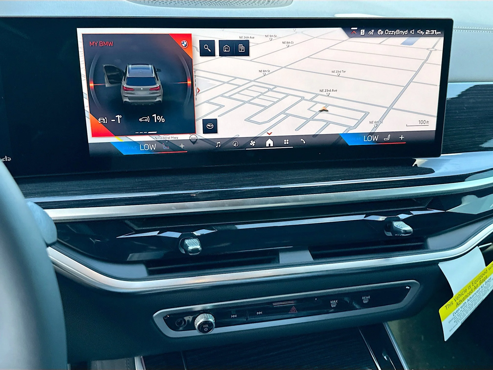 2026 BMW X5 M60i - Photo 10