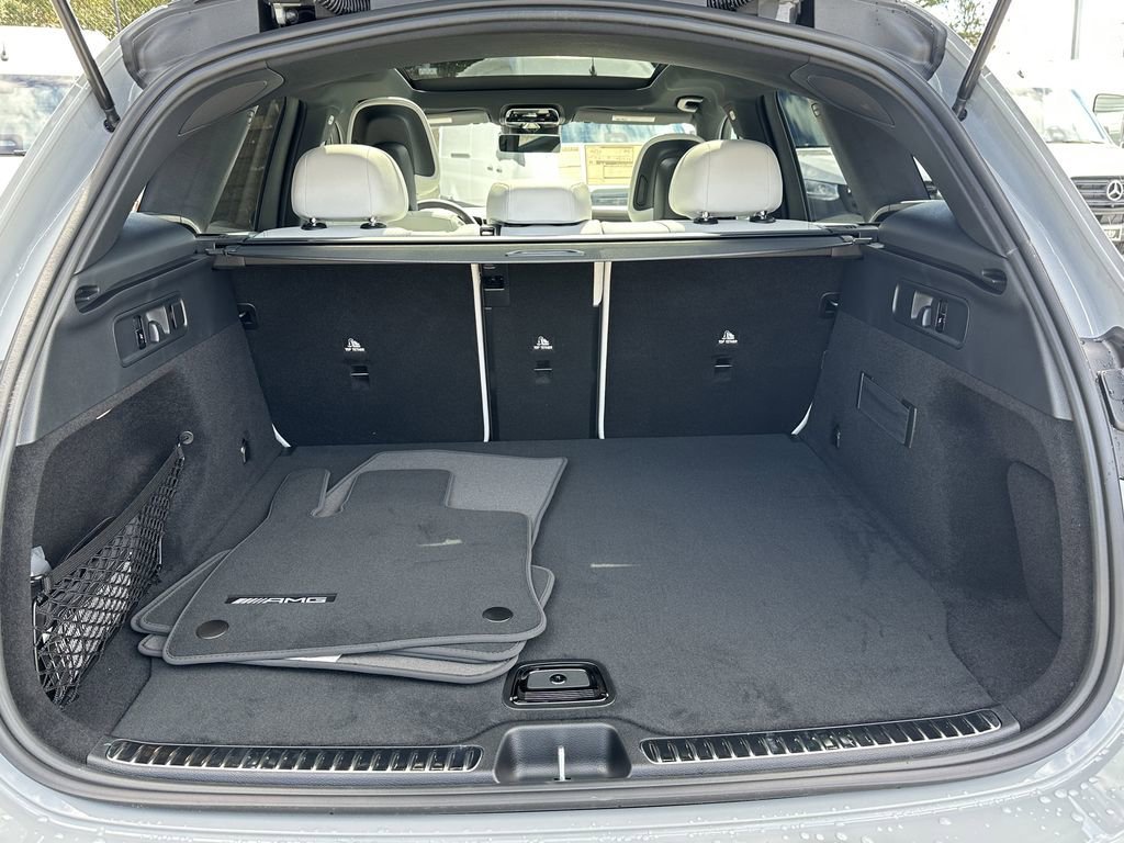 New 2026 MANUFAKTUR Alpine Grey Mercedes-Benz GLC 300 image 21