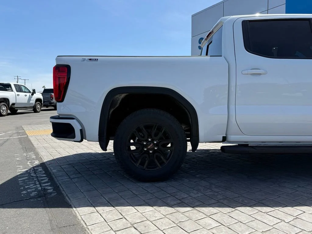 New 2026 Summit White GMC Elevation image 8