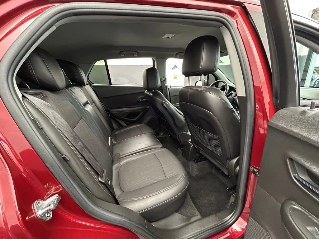 Used 2021 Crimson Metallic Chevrolet LT image 14