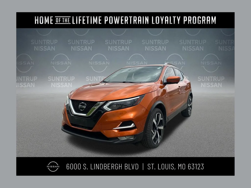 2022 Nissan Rogue Sport SL AWD's photo