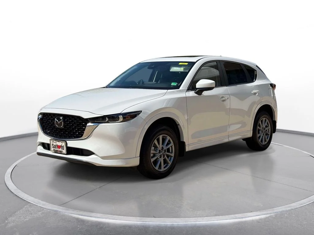 2025 Mazda CX-5 S Preferred package Auto AWD's photo