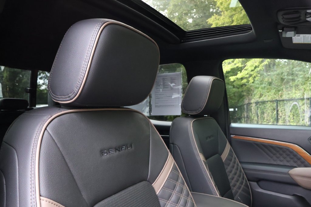 2025 GMC Canyon Denali - Photo 45
