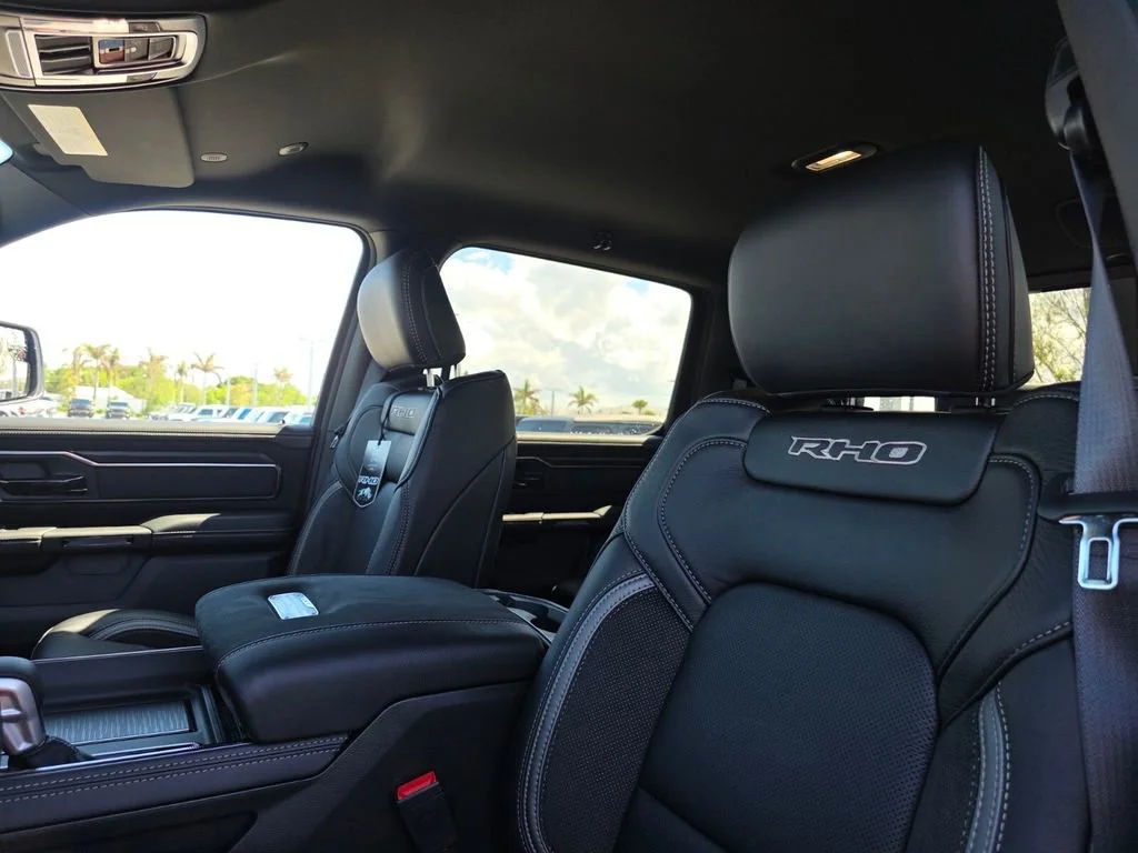 New 2026 Diamond Black Crystal Pearl-Coat Exterior Paint RAM RHO image 11