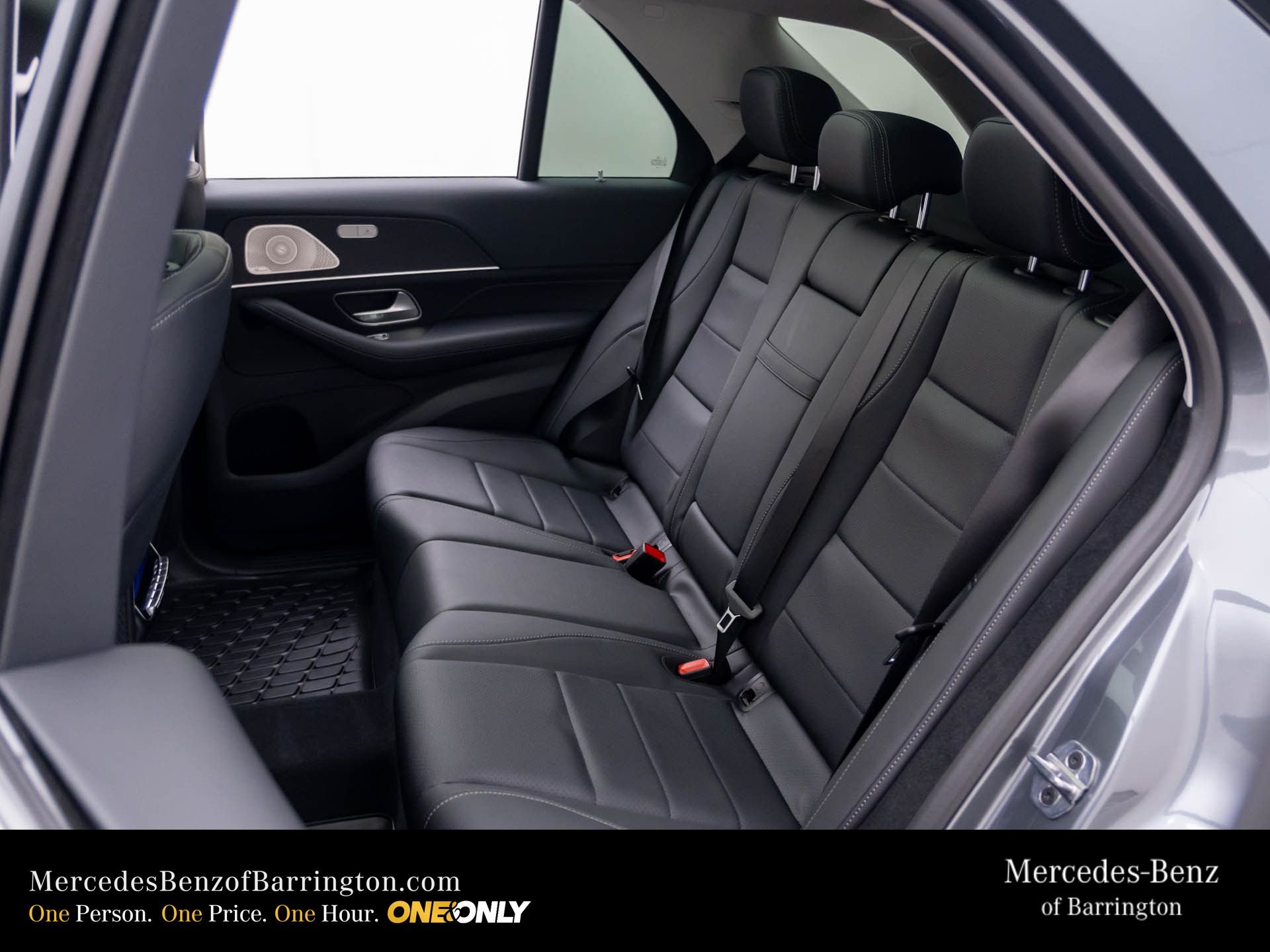 New 2026 Selenite Grey Metallic Mercedes-Benz GLE 450 image 19