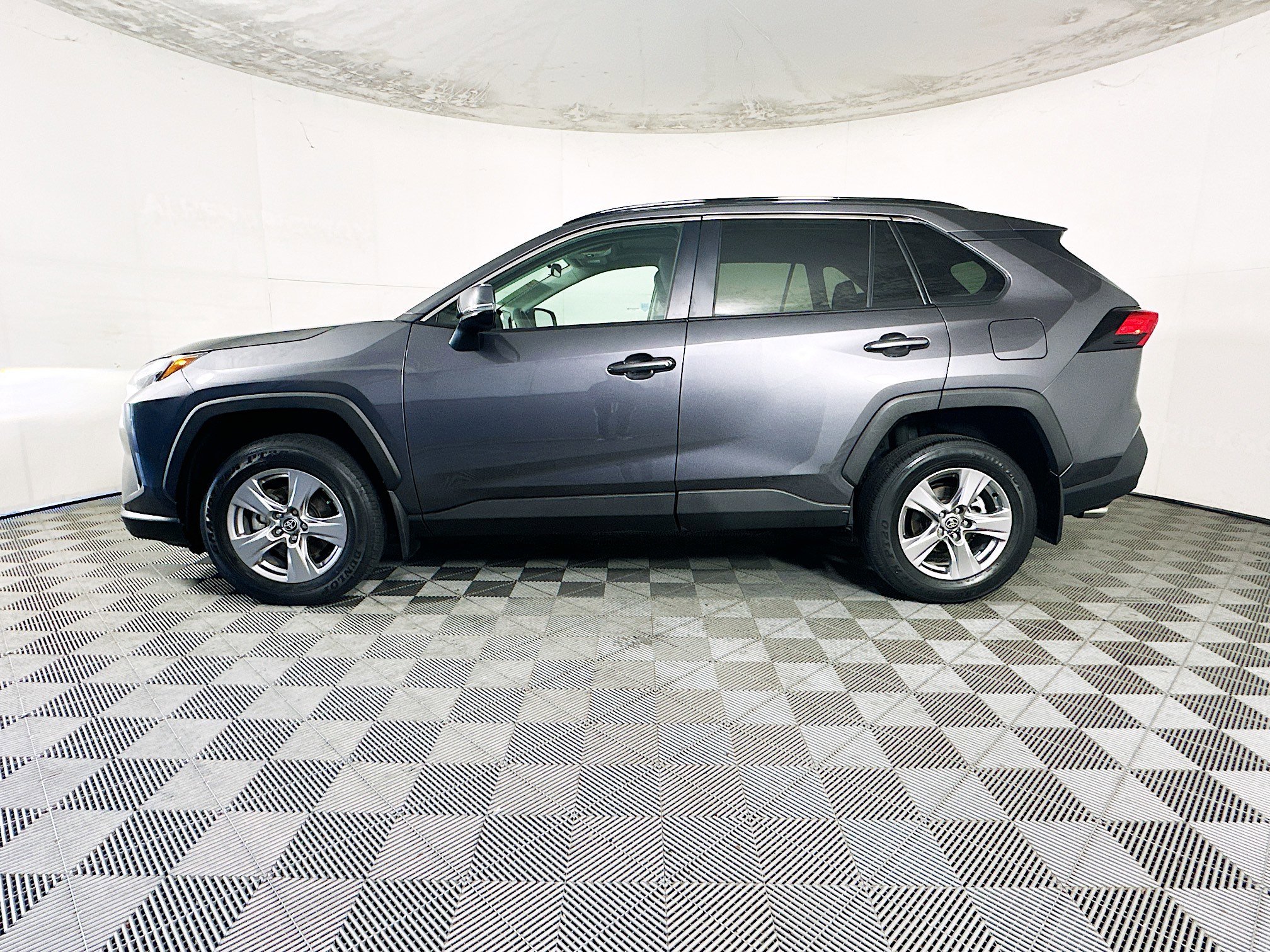 Used 2024 Magnetic Gray Metallic Toyota XLE image 6