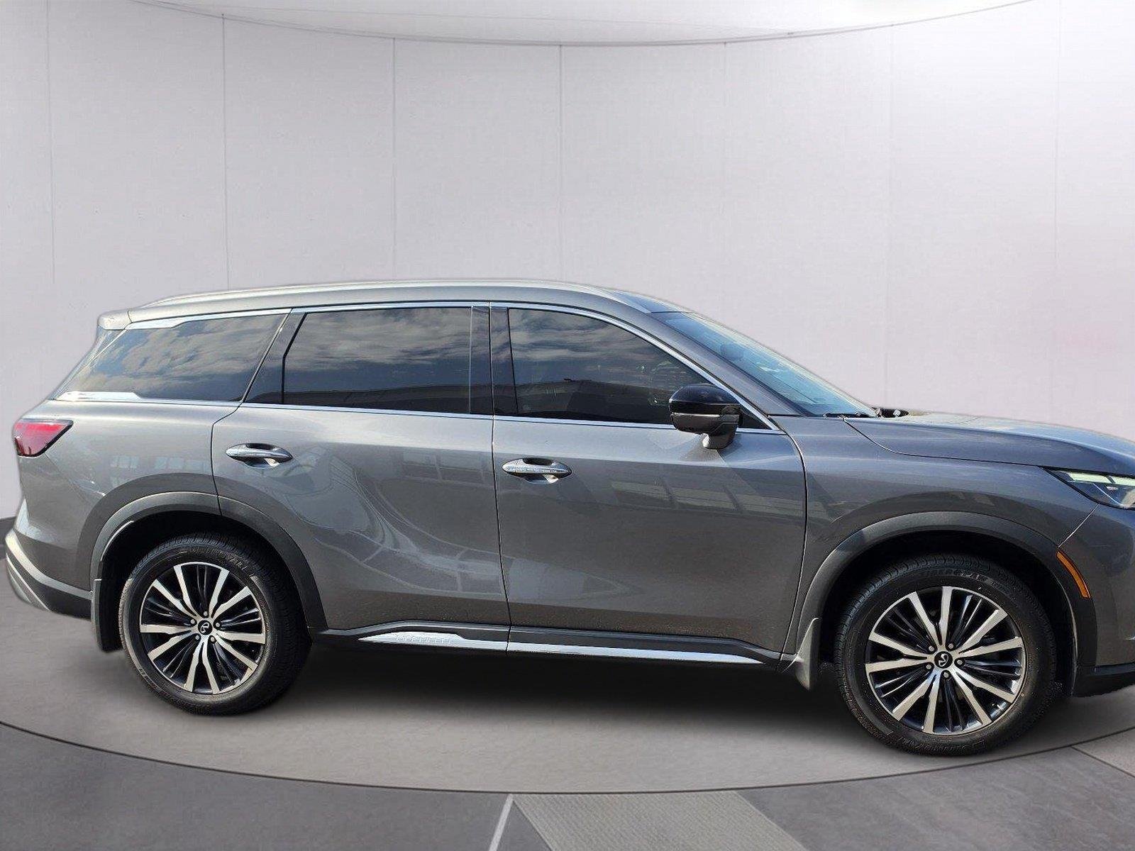 Used 2023 Graphite Shadow INFINITI SENSORY image 6