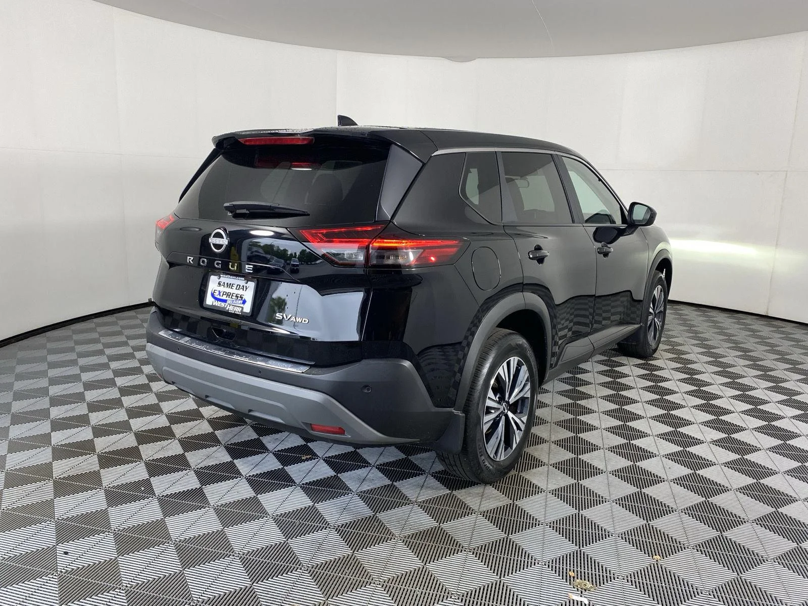 Used 2023 Super Black Nissan SV image 8