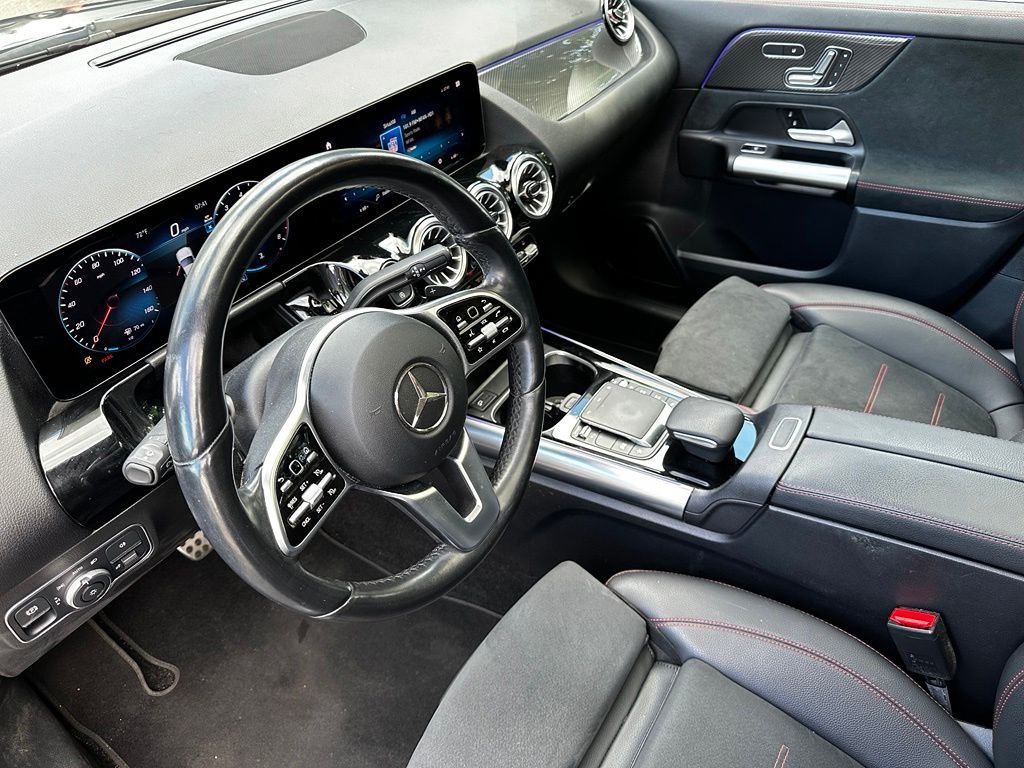 Certified Used 2023 Black Mercedes-Benz GLA 250 image 9