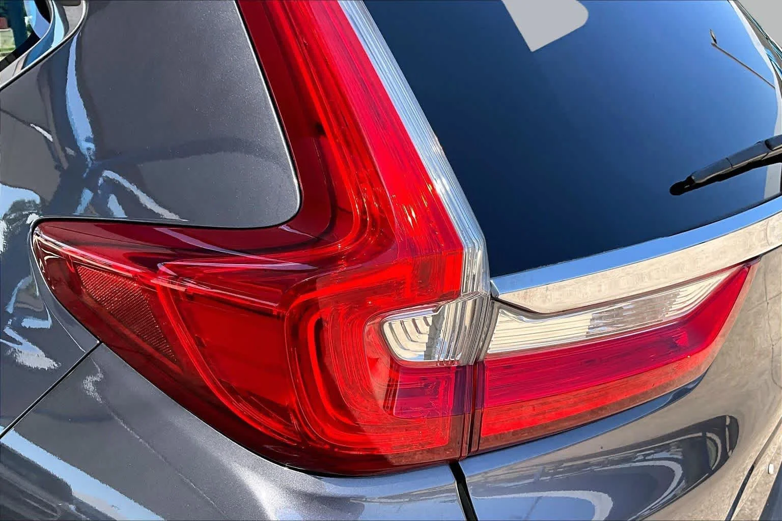 Certified Used 2017 Modern Steel Metallic Honda Touring image 29