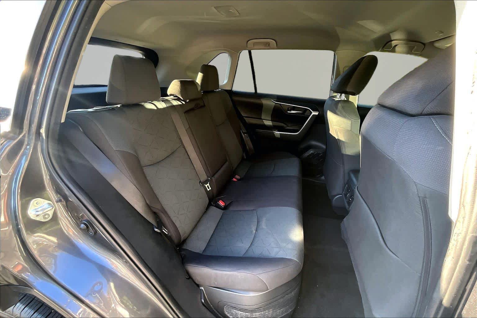 Used 2024 Magnetic Gray Metallic Toyota Hybrid XLE image 20