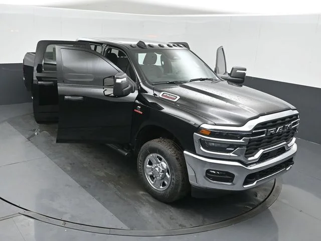 New 2026 Diamond Black Crystal Pearl-Coat Exterior Paint RAM Tradesman image 50