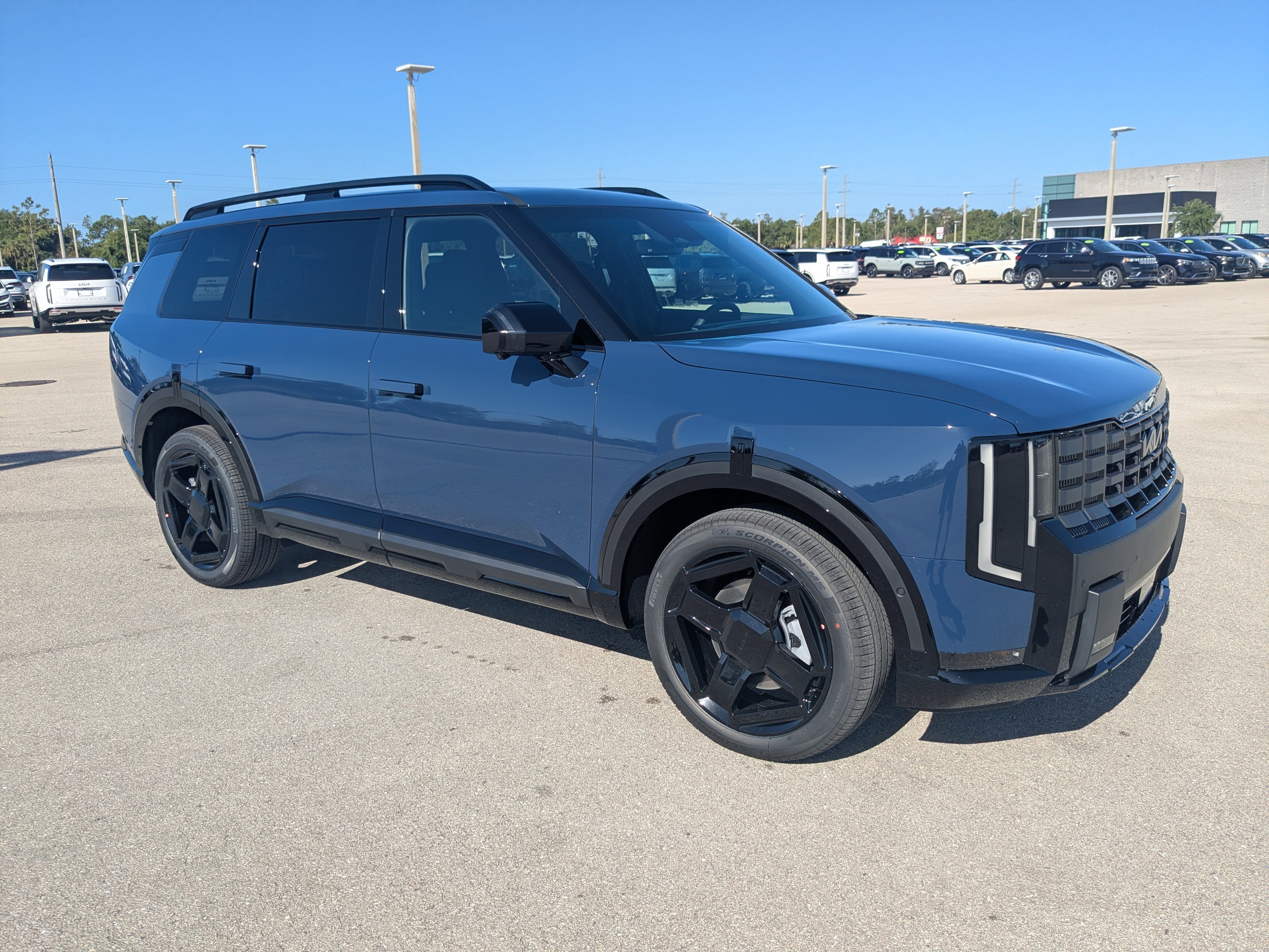 New 2027 Midnight Lake Blue Kia X-LINE SX image 2