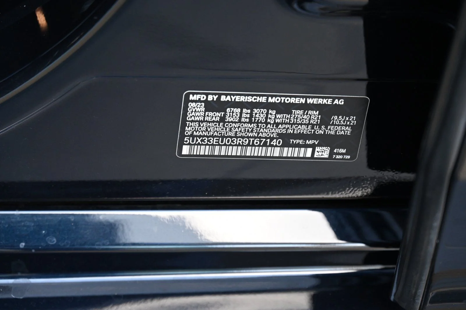 Certified Used 2024 Carbon Black Metallic BMW M60i image 21