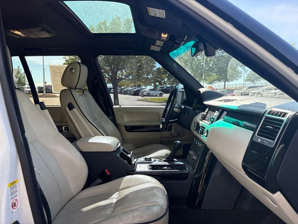 Used 2011  Land Rover Supercharged image 26