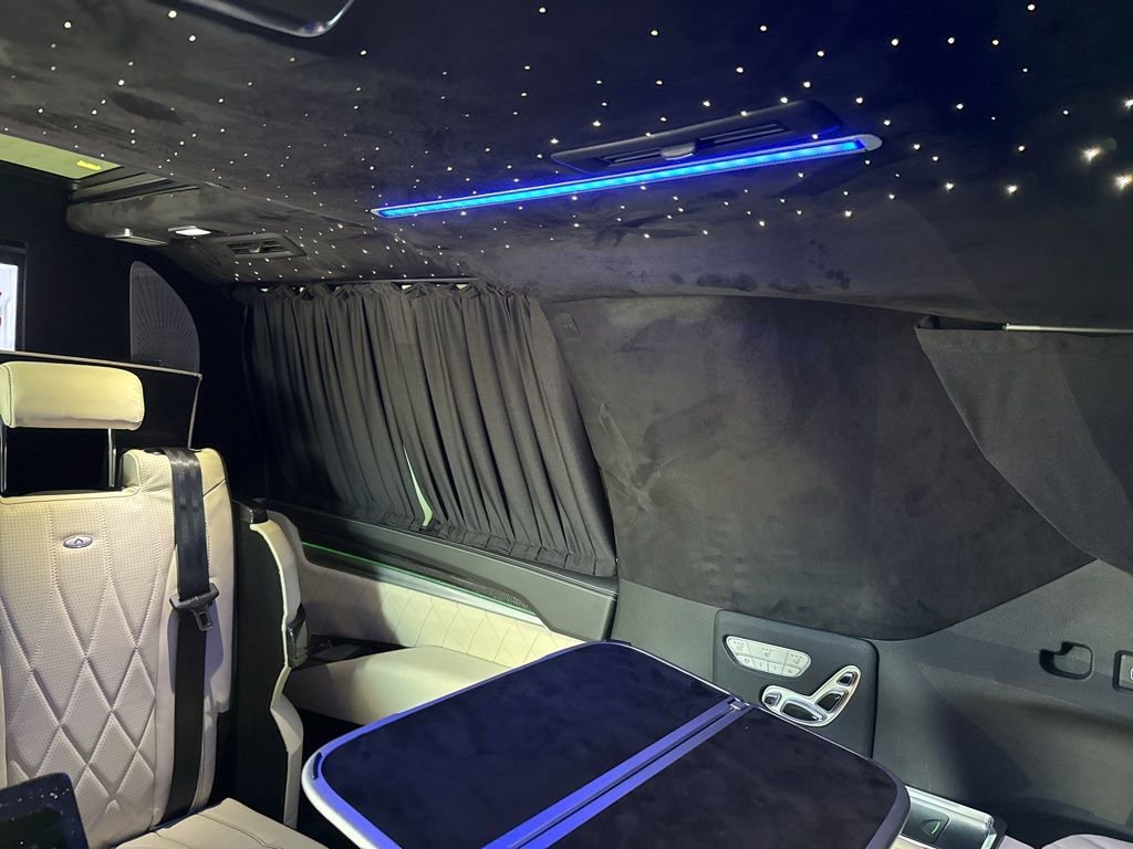 2025 Cadillac Escalade ESV Sport Platinum - Photo 32