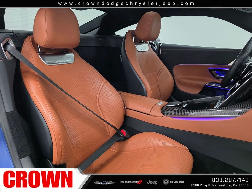 Used 2024  Mercedes-Benz Base image 9
