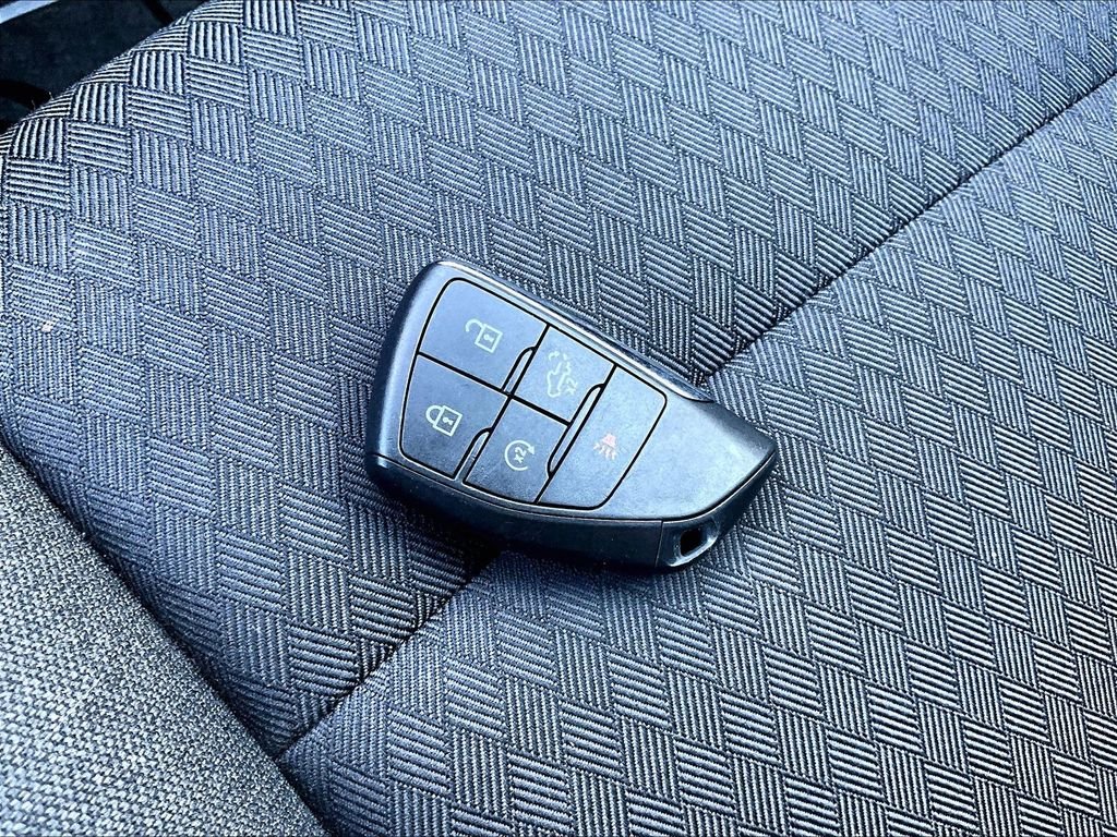 Used 2023 Gray Chevrolet RST image 29