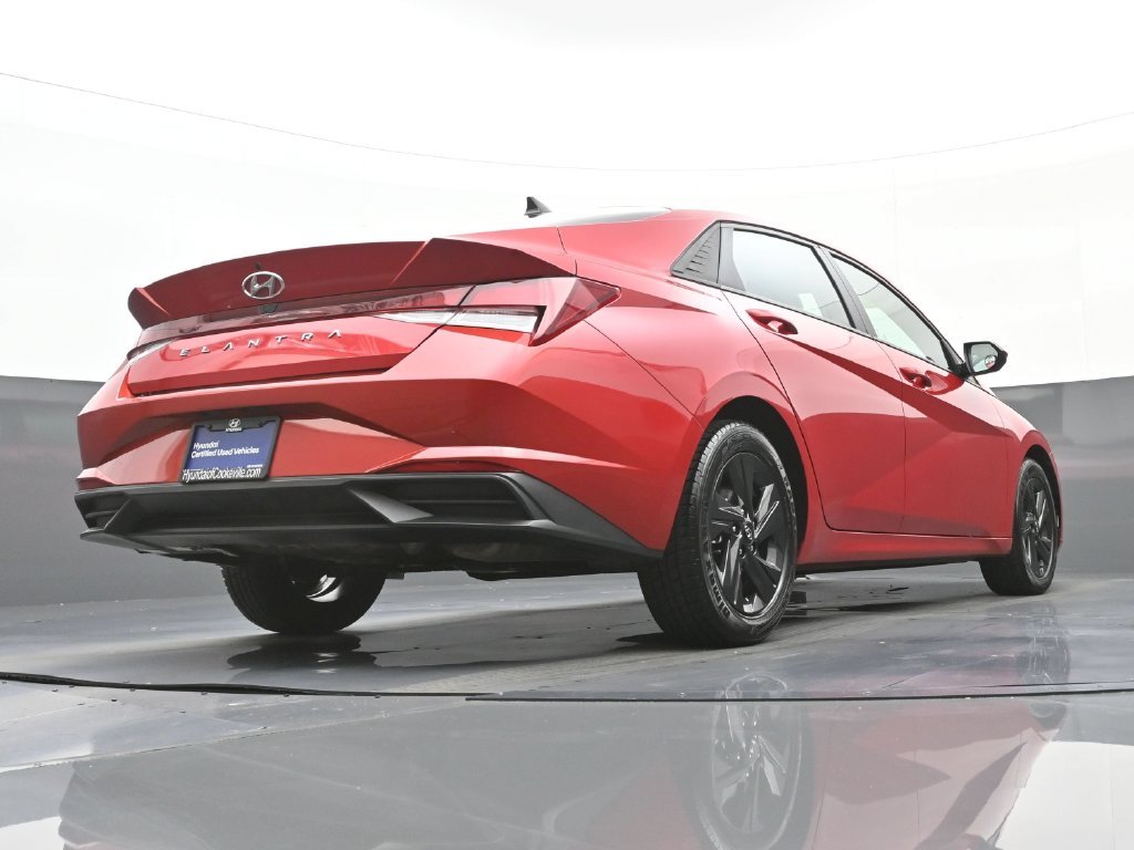 Certified Used 2022 Red Hyundai SEL image 33