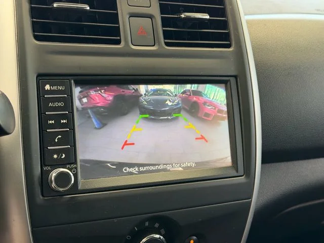 Used 2019 Black Nissan 1.6 SV image 19