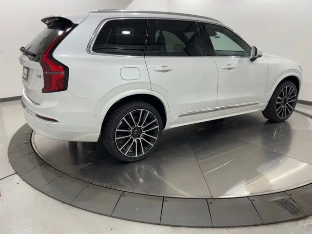 New 2026 Crystal White Volvo Plus image 5