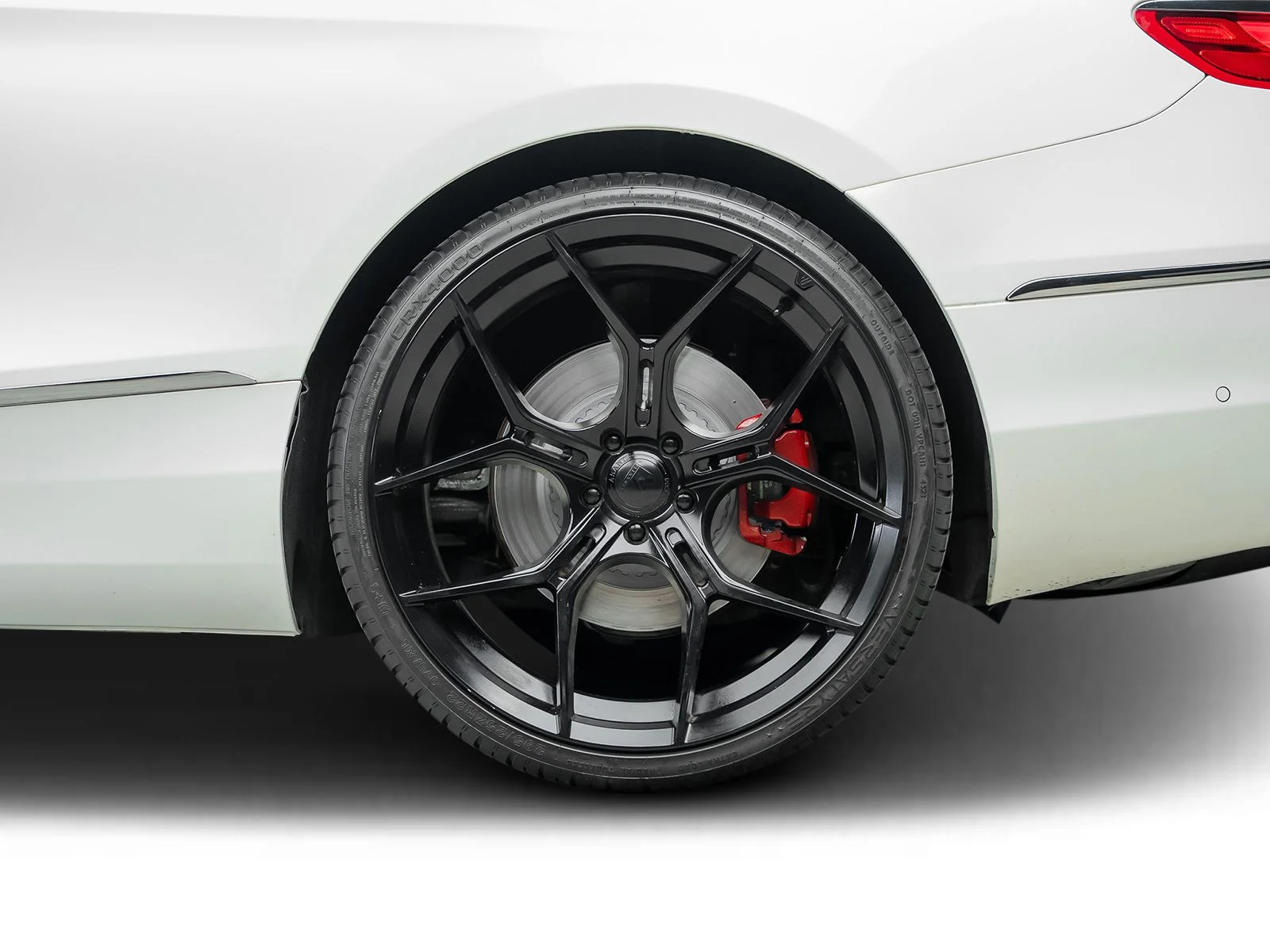 Used 2015 White Mercedes-Benz S 550 image 22