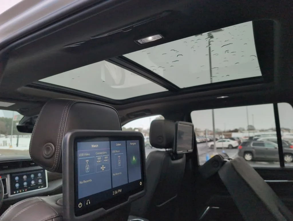 2021 GMC Yukon Denali - Photo 14