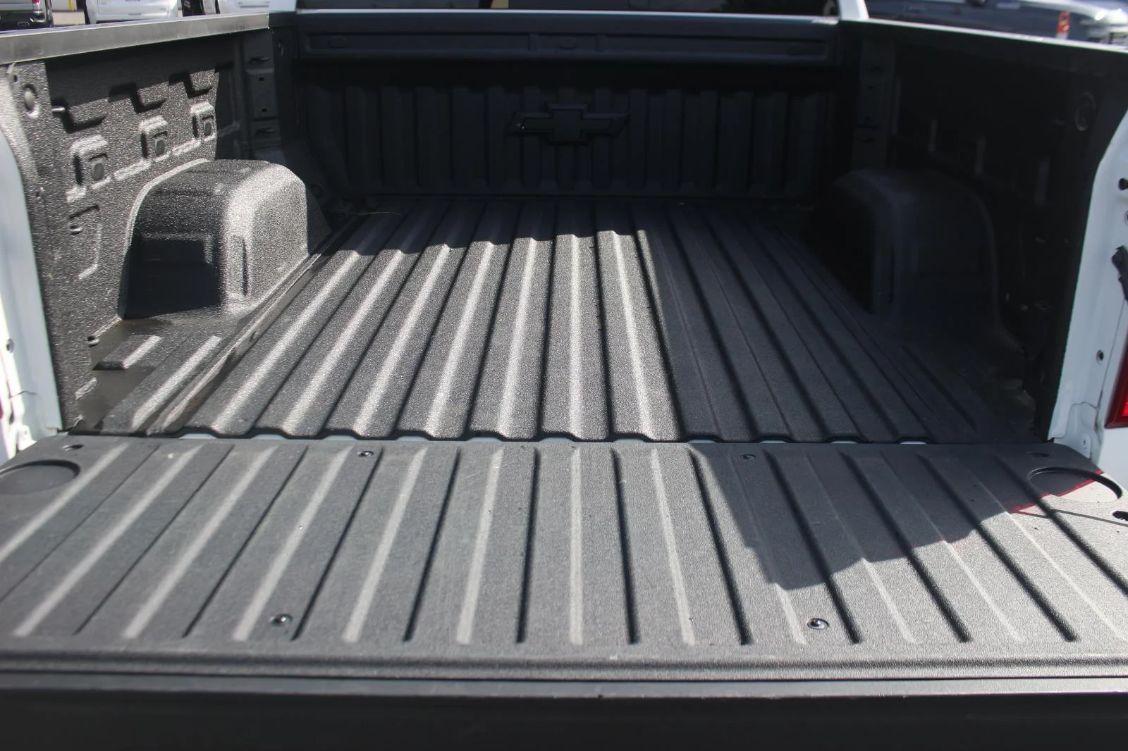 Used 2024 Summit White Chevrolet RST image 13
