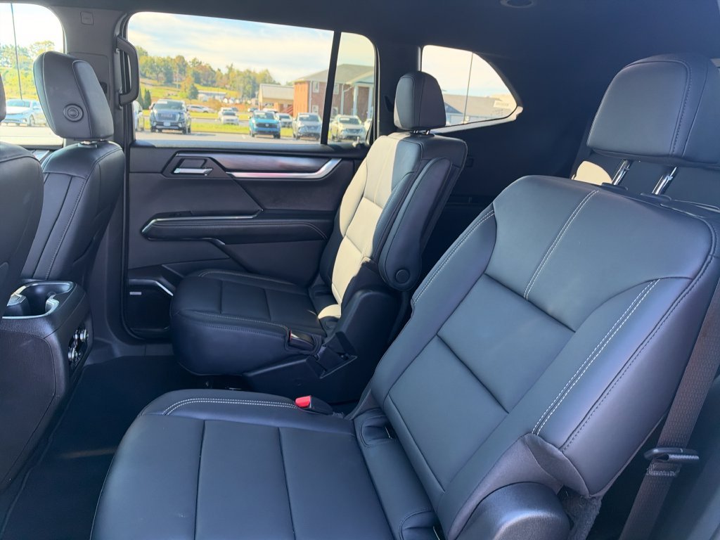 Used 2026 White GMC Elevation image 14