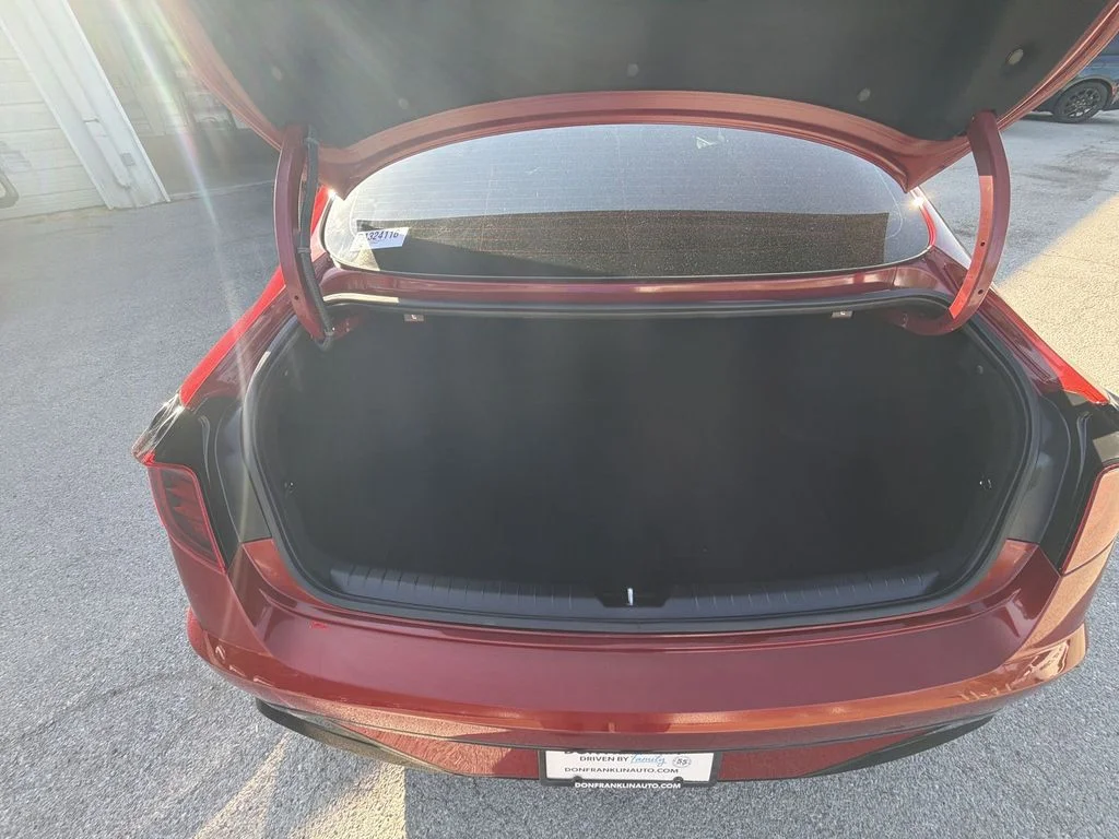 Used 2023 Red Hyundai SEL image 23