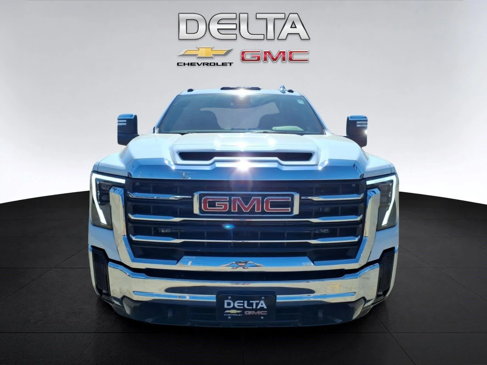 New 2026 Summit White GMC SLT image 8
