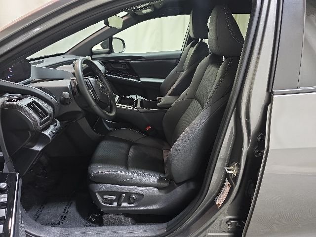 Used 2023 Smoked Carbon Subaru Limited image 13