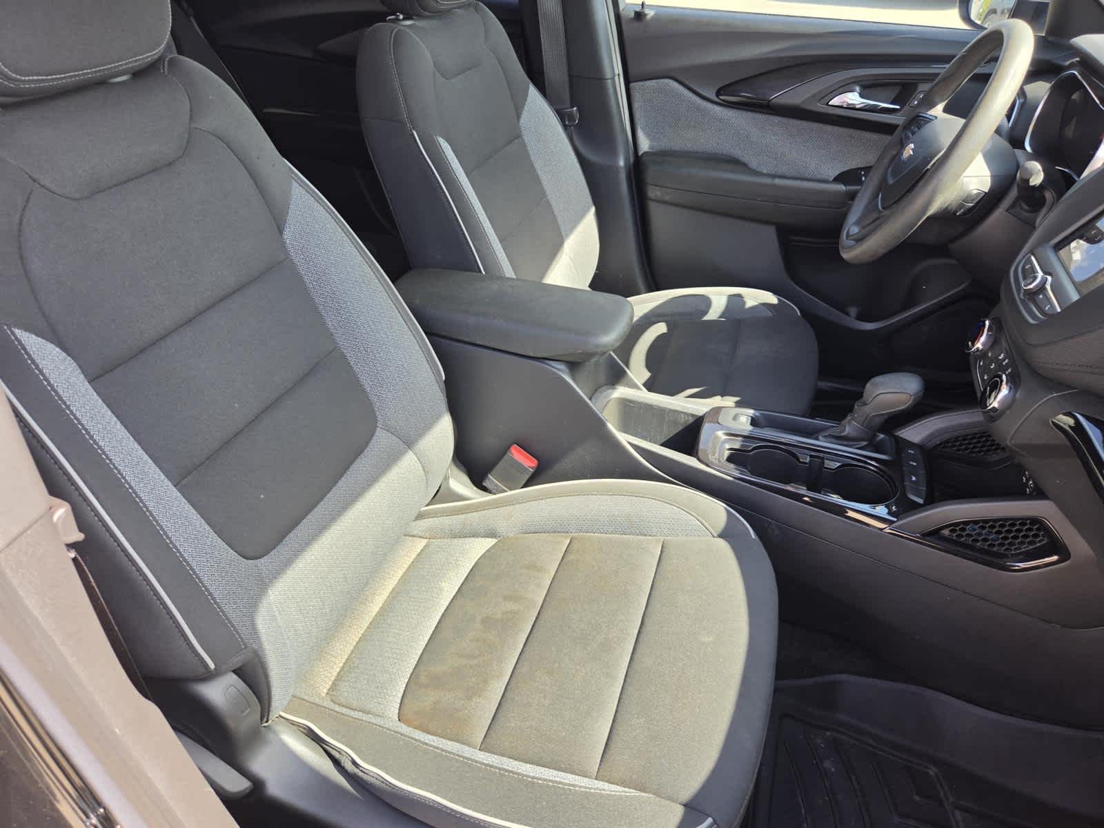 Used 2023 Mosaic Black Metallic Chevrolet LT image 10