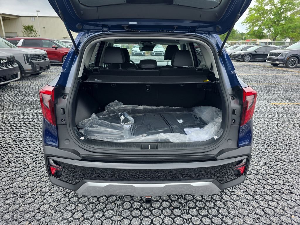 New 2026 Dark Ocean Blue Kia EX image 28