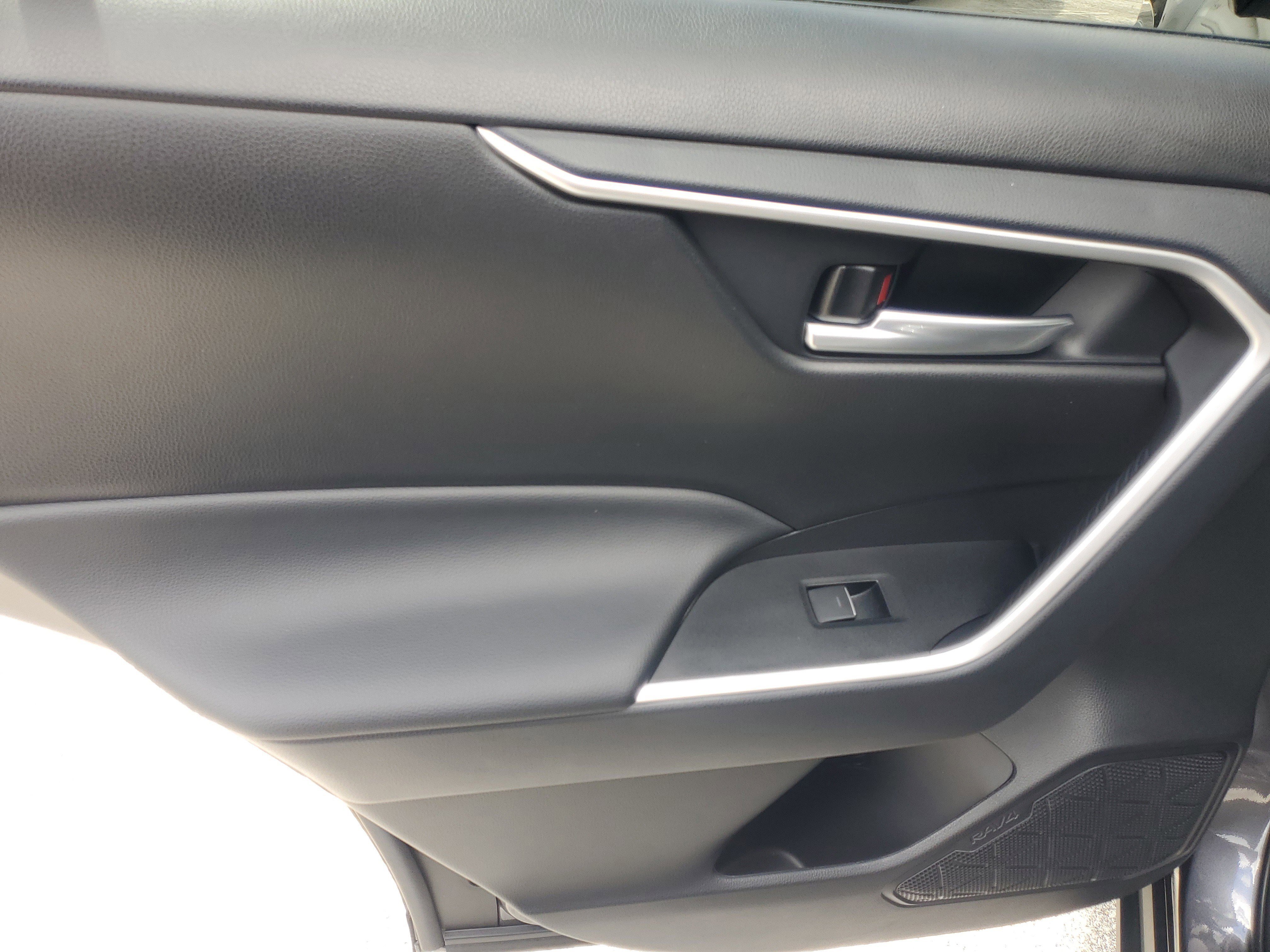 Used 2025 Magnetic Gray Metallic Toyota XLE Premium image 15