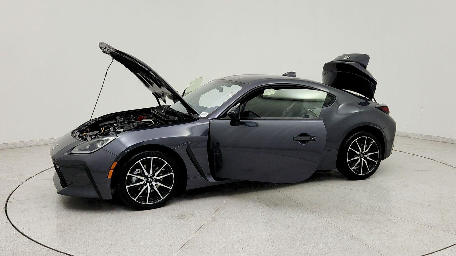 Used 2026  Toyota Base image 12