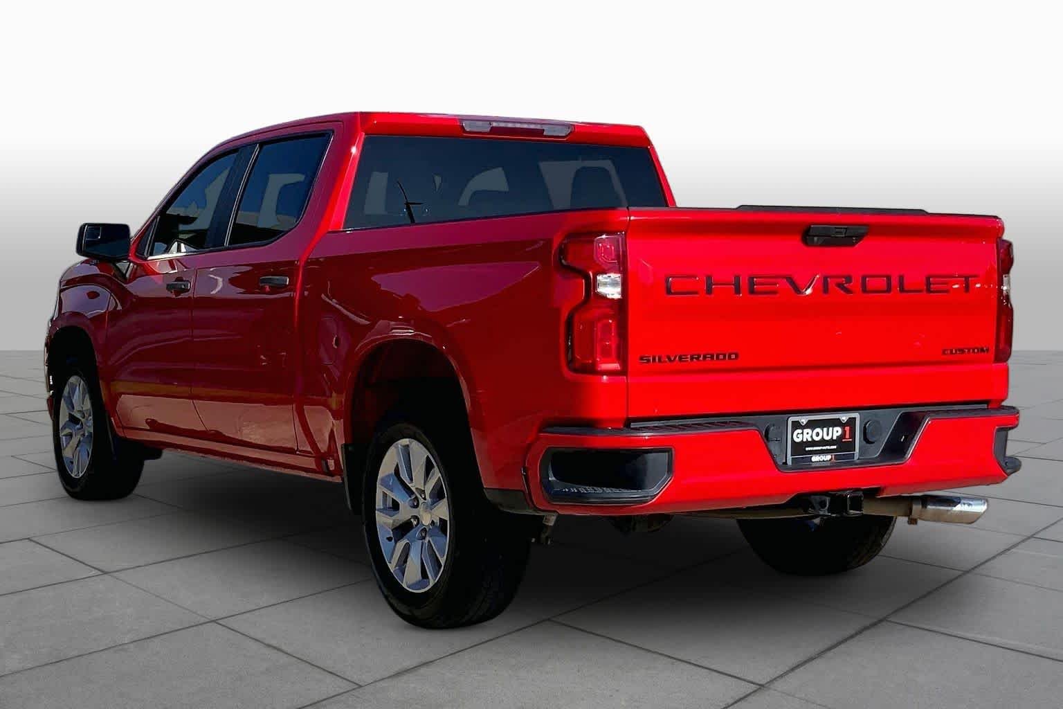 Certified Used 2021 RED HOT Chevrolet Custom image 12