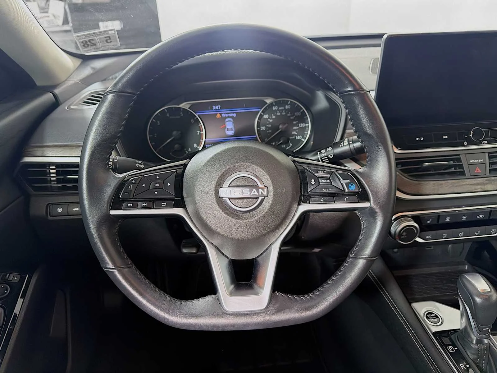Certified Used 2023 Pearl White Tricoat Nissan 2.5 SV image 9