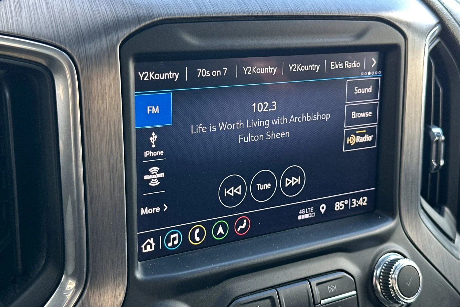 Used 2021 Blue GMC AT4 image 17