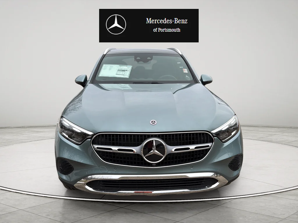 New 2026 Verde Silver Metallic Mercedes-Benz GLC 300 image 8