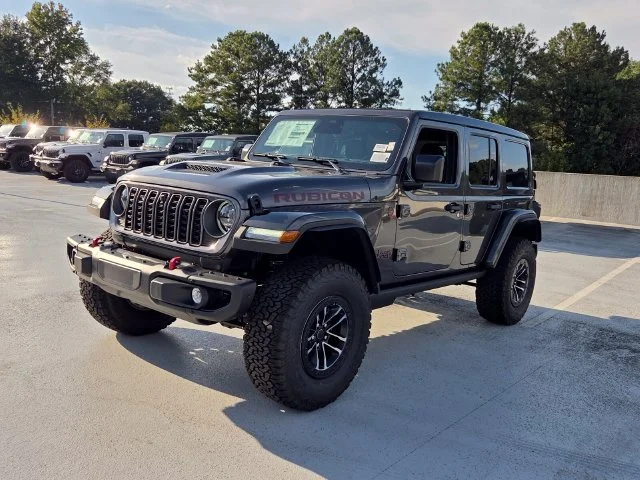 New 2027 Granite Crystal Metallic Clear-Coat Paint Jeep Rubicon image 3