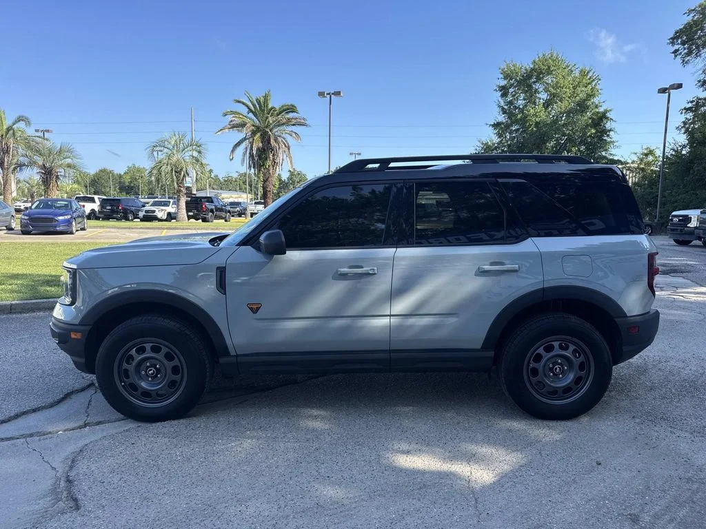 Certified Used 2022 Cactus Ford Badlands image 8
