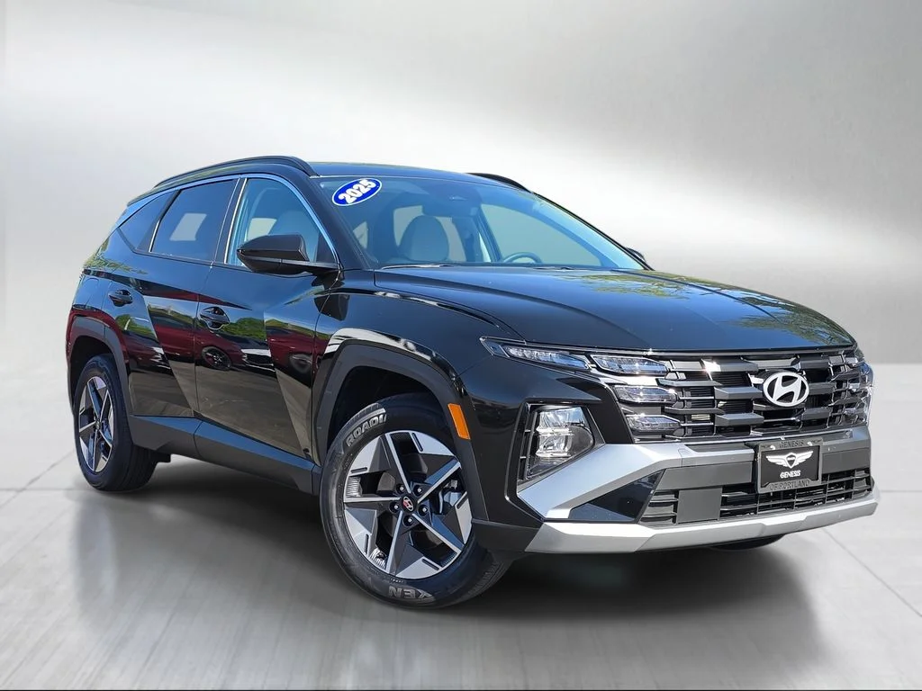2025 Hyundai Tucson SEL PHEV AWD's photo