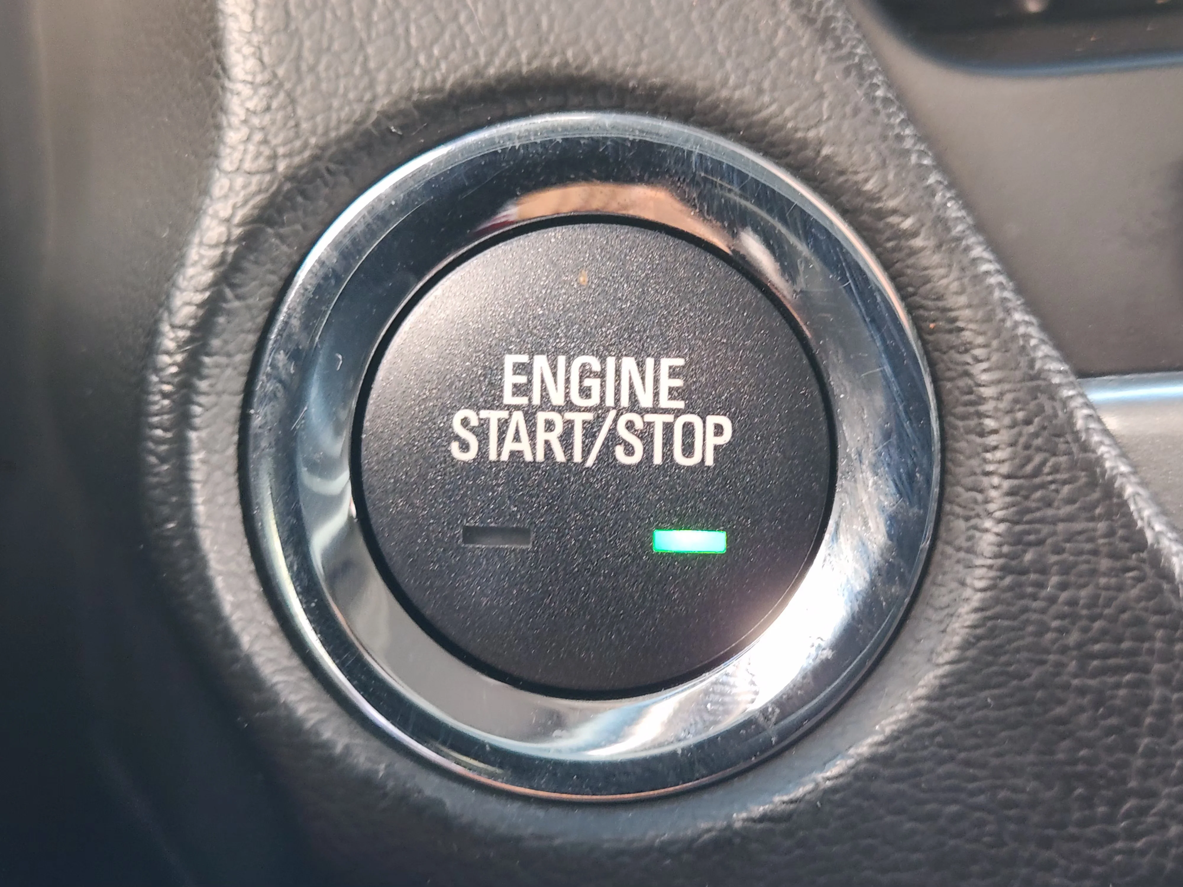 Used 2019 Black Chevrolet Premier image 22