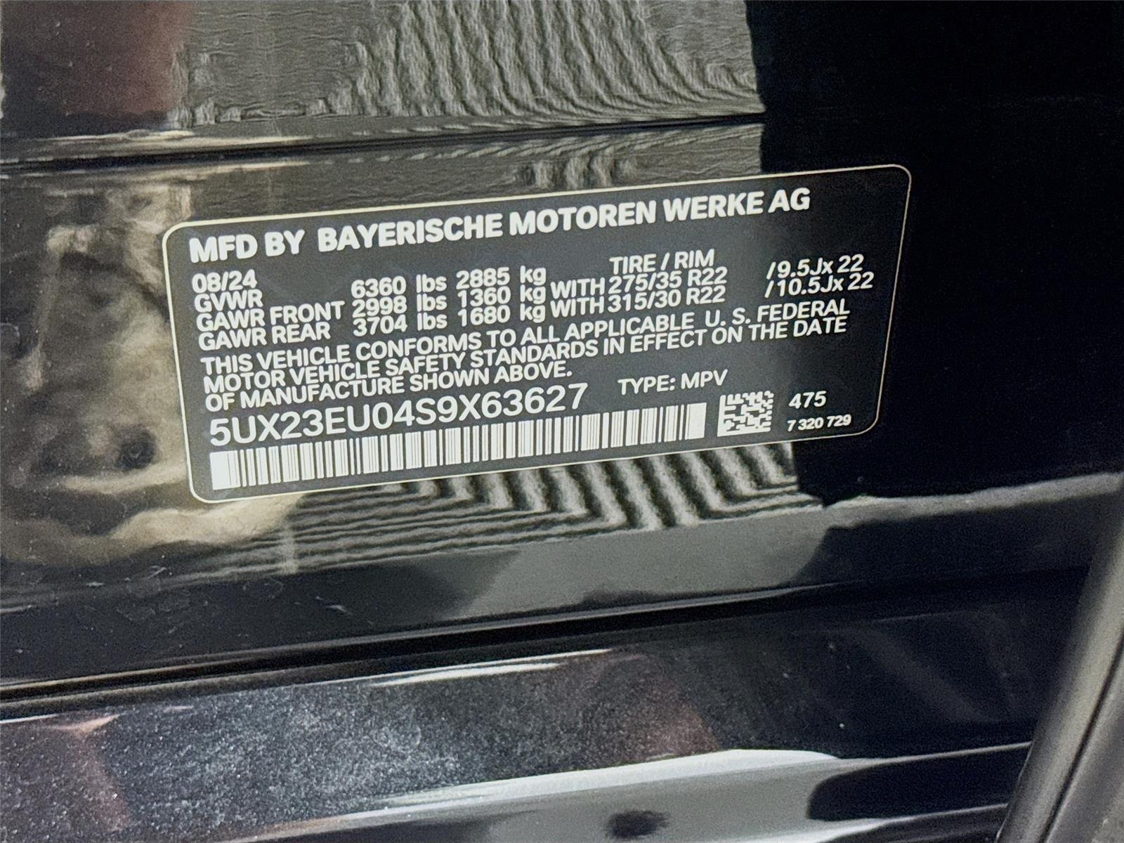 Used 2025 Black Sapphire Metallic BMW xDrive40i image 34