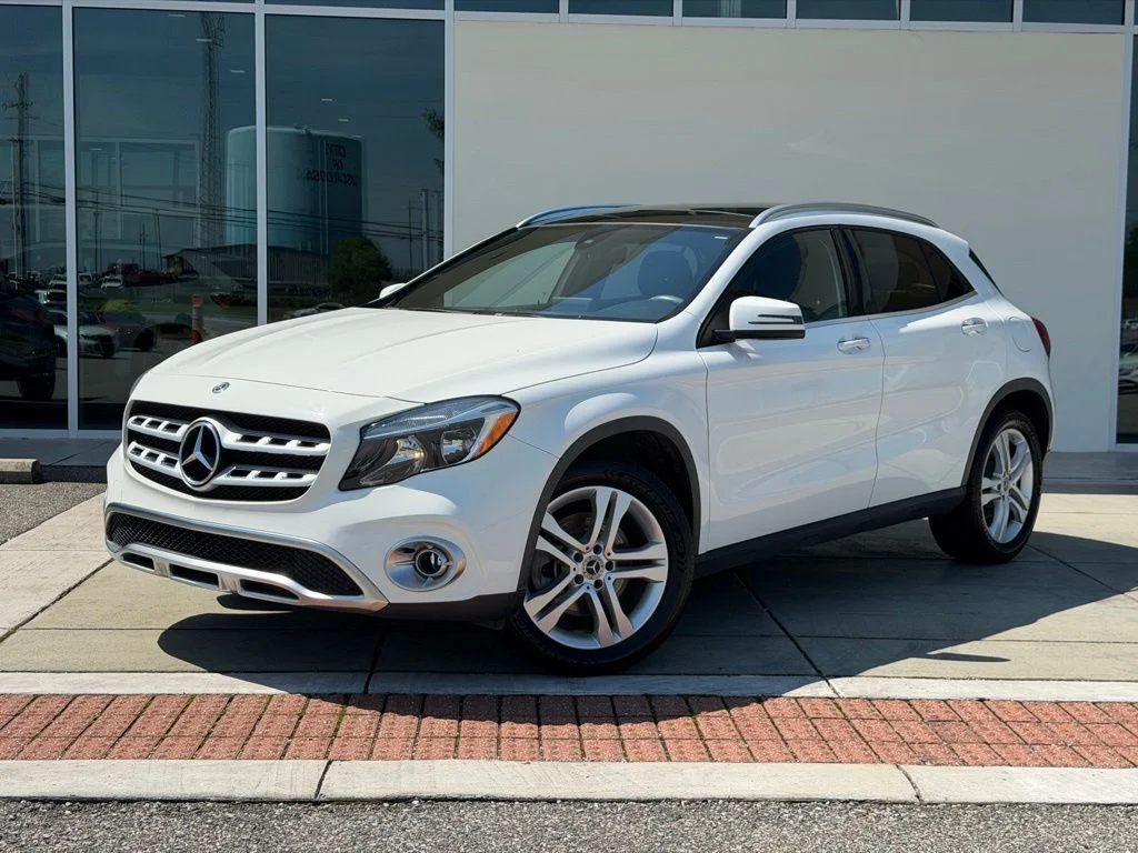 2019 Mercedes-Benz GLA GLA250's photo